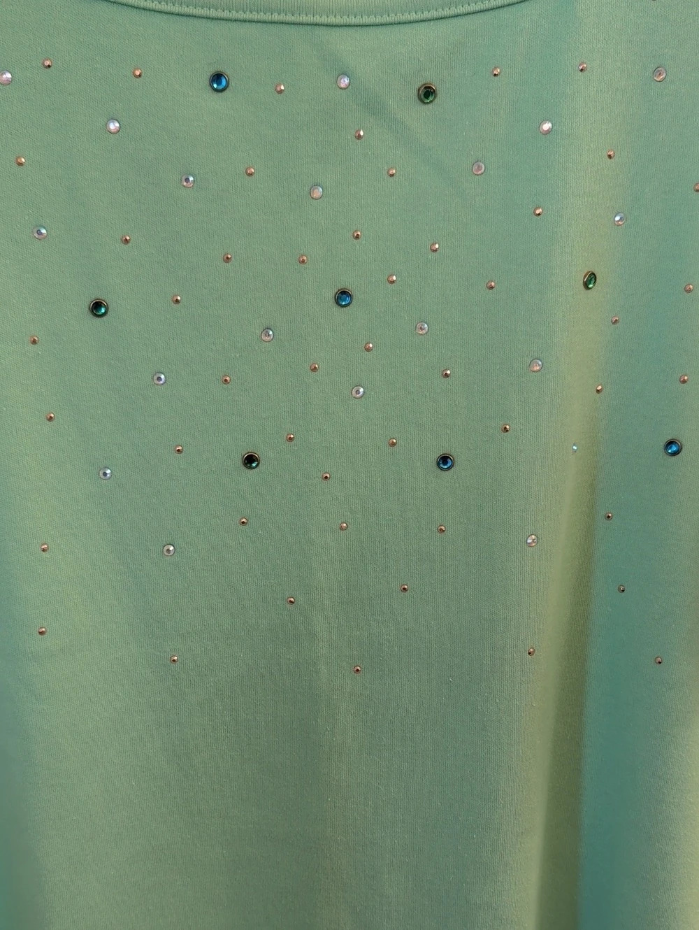 Quacker Factory Green Rhinestone Embellished Tee Size Large - Picture 2 of 5